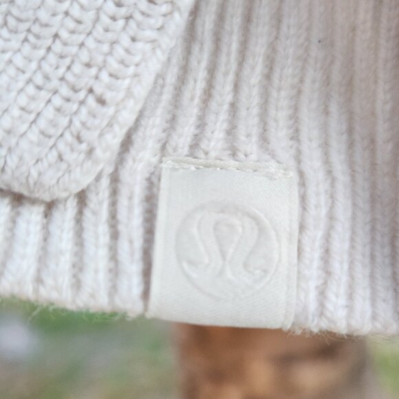 Lululemon Rib Knit Crewneck Sweater Side Slit Wool Blend 6- CREAM BEIGE - Picture 3 of 5